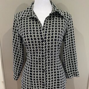 New York & Company Black and White Fitted Button Down Shirt